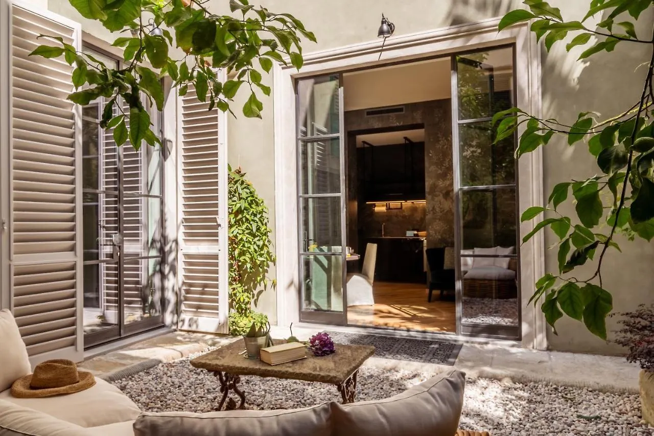 Oltrarno 1881 Apartments Floransa 0*,  İtalya